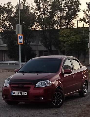 Червоний Шевроле Авео, об'ємом двигуна 1.6 л та пробігом 138 тис. км за 4700 $, фото 4 на Automoto.ua