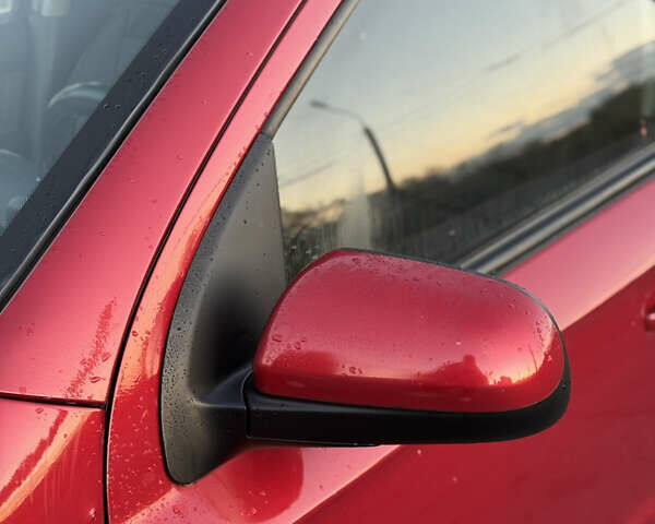 Червоний Шевроле Авео, об'ємом двигуна 1.5 л та пробігом 213 тис. км за 2600 $, фото 3 на Automoto.ua