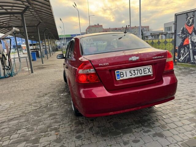 Красный Шевроле Авео, объемом двигателя 1.5 л и пробегом 180 тыс. км за 2650 $, фото 1 на Automoto.ua