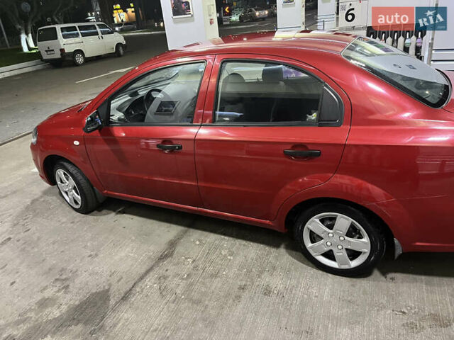Красный Шевроле Авео, объемом двигателя 1.5 л и пробегом 34 тыс. км за 6300 $, фото 23 на Automoto.ua