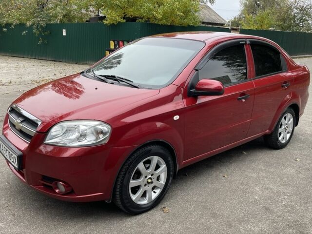 Шевроле Авео 2008 в Киеве на Automoto.ua Красный Шевроле Авео, объемом двигателя 1.5 л и пробегом 237 тыс. км за 3900 $, фото 2 на Automoto.ua
