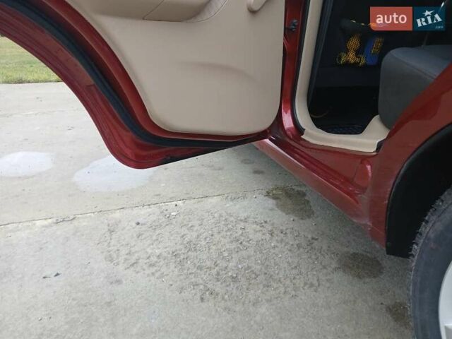Красный Шевроле Авео, объемом двигателя 1.6 л и пробегом 91 тыс. км за 4800 $, фото 13 на Automoto.ua