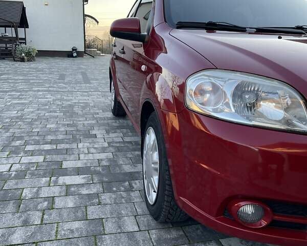 Шевроле Авео 2008 в Буске на Automoto.ua Красный Шевроле Авео, объемом двигателя 1.5 л и пробегом 199 тыс. км за 4150 $, фото 4 на Automoto.ua