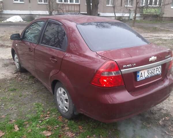 Красный Шевроле Авео, объемом двигателя 1.6 л и пробегом 209 тыс. км за 3500 $, фото 3 на Automoto.ua