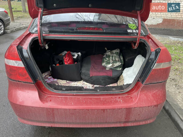 Красный Шевроле Авео, объемом двигателя 1.5 л и пробегом 354 тыс. км за 2999 $, фото 9 на Automoto.ua