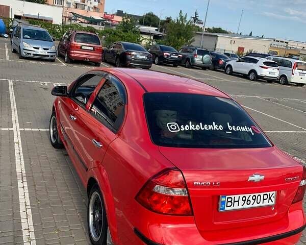 Червоний Шевроле Авео, об'ємом двигуна 1.5 л та пробігом 160 тис. км за 4300 $, фото 1 на Automoto.ua