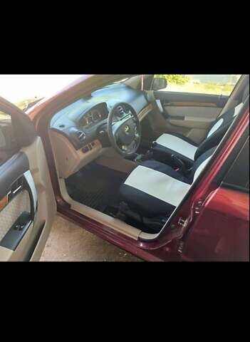 Красный Шевроле Авео, объемом двигателя 1.6 л и пробегом 261 тыс. км за 3600 $, фото 7 на Automoto.ua