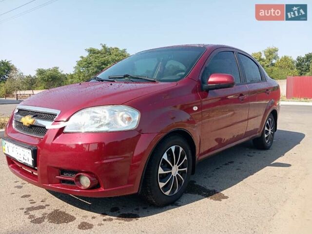 Красный Шевроле Авео, объемом двигателя 1.6 л и пробегом 261 тыс. км за 3600 $, фото 1 на Automoto.ua