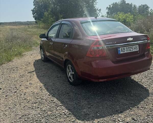 Красный Шевроле Авео, объемом двигателя 1.6 л и пробегом 173 тыс. км за 5100 $, фото 5 на Automoto.ua