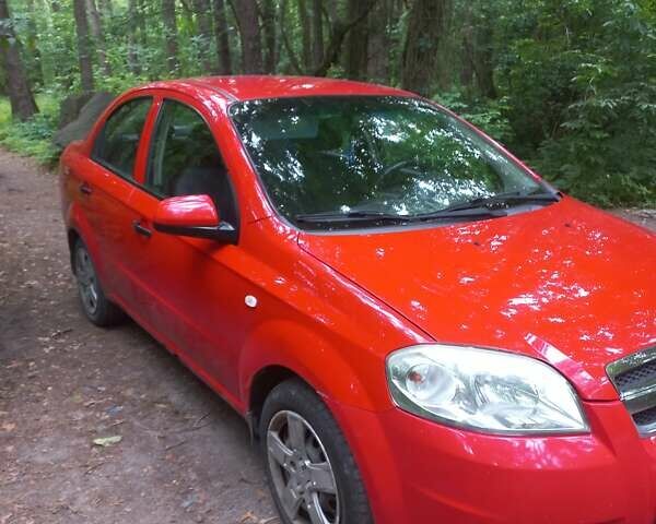 Красный Шевроле Авео, объемом двигателя 1.5 л и пробегом 256 тыс. км за 3200 $, фото 2 на Automoto.ua