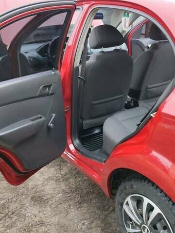 Шевроле Авео 2008 в Харькове на Automoto.ua Красный Шевроле Авео, объемом двигателя 1.5 л и пробегом 158 тыс. км за 4350 $, фото 9 на Automoto.ua