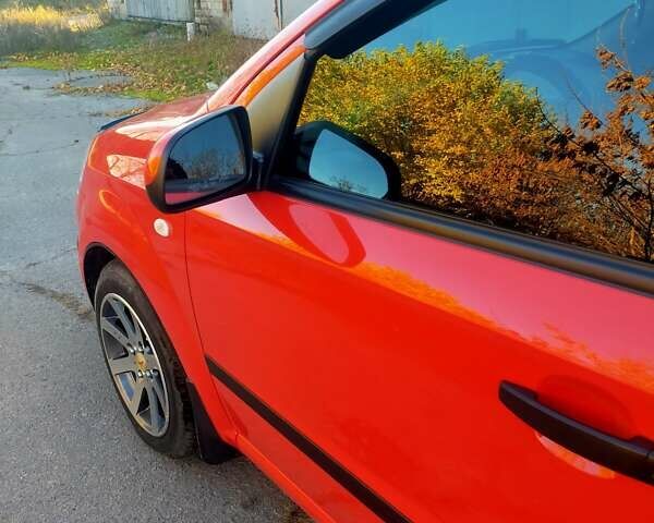 Красный Шевроле Авео, объемом двигателя 1.5 л и пробегом 65 тыс. км за 5500 $, фото 21 на Automoto.ua