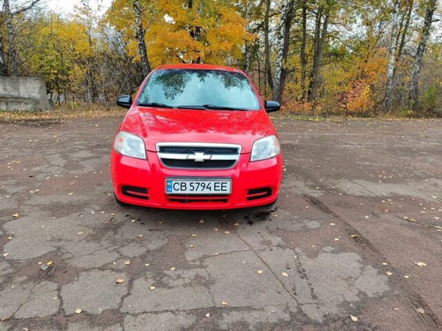 Красный Шевроле Авео, объемом двигателя 1.5 л и пробегом 239 тыс. км за 3200 $, фото 2 на Automoto.ua