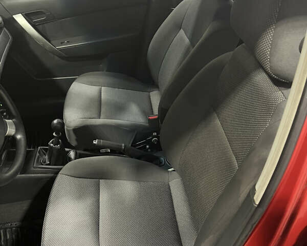 Красный Шевроле Авео, объемом двигателя 1.5 л и пробегом 34 тыс. км за 6300 $, фото 6 на Automoto.ua