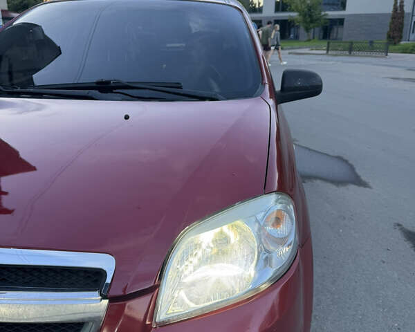 Красный Шевроле Авео, объемом двигателя 1.5 л и пробегом 106 тыс. км за 3900 $, фото 21 на Automoto.ua