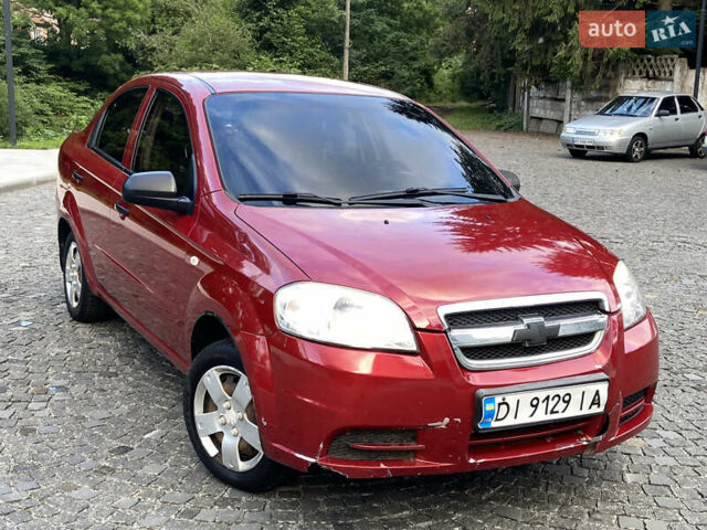Красный Шевроле Авео, объемом двигателя 1.5 л и пробегом 106 тыс. км за 3900 $, фото 3 на Automoto.ua