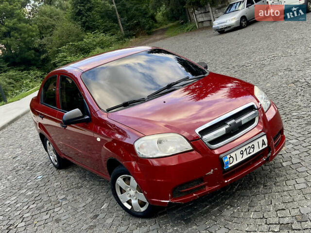 Красный Шевроле Авео, объемом двигателя 1.5 л и пробегом 106 тыс. км за 3900 $, фото 15 на Automoto.ua