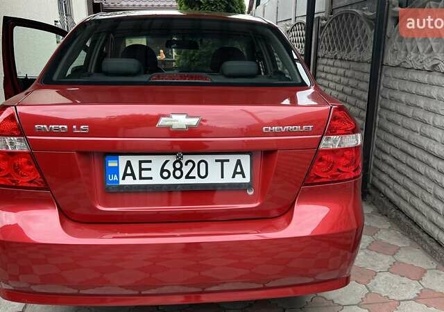 Красный Шевроле Авео, объемом двигателя 1.5 л и пробегом 82 тыс. км за 5300 $, фото 5 на Automoto.ua
