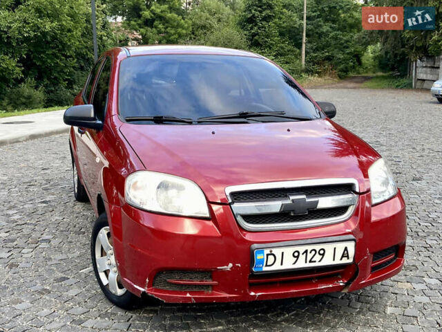 Красный Шевроле Авео, объемом двигателя 1.5 л и пробегом 106 тыс. км за 3900 $, фото 4 на Automoto.ua