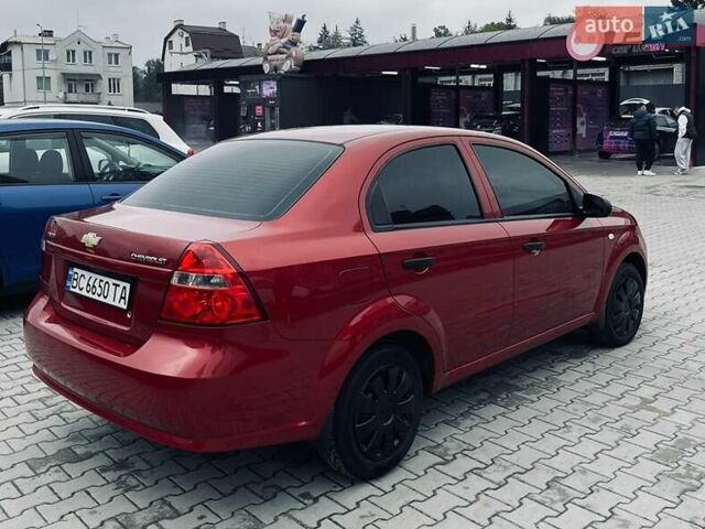 Красный Шевроле Авео, объемом двигателя 1.5 л и пробегом 65 тыс. км за 5100 $, фото 12 на Automoto.ua