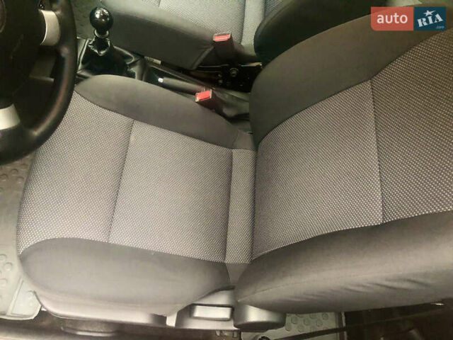 Красный Шевроле Авео, объемом двигателя 1.5 л и пробегом 52 тыс. км за 5400 $, фото 10 на Automoto.ua