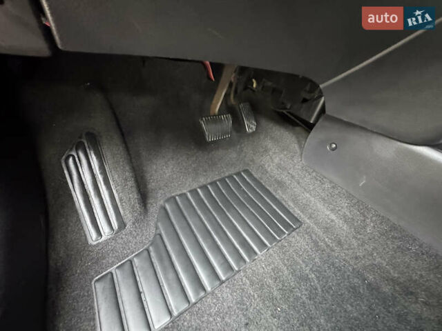 Красный Шевроле Авео, объемом двигателя 1.5 л и пробегом 80 тыс. км за 4950 $, фото 23 на Automoto.ua