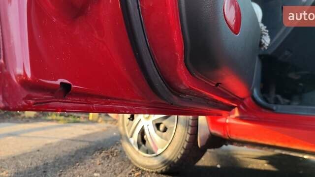 Красный Шевроле Авео, объемом двигателя 1.4 л и пробегом 202 тыс. км за 3600 $, фото 31 на Automoto.ua