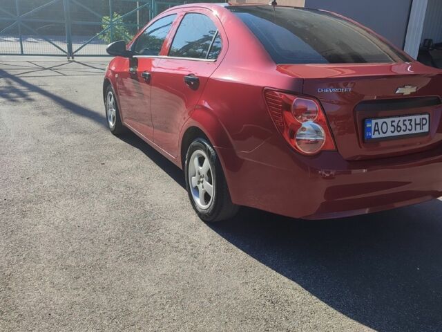 Червоний Шевроле Авео, об'ємом двигуна 1.2 л та пробігом 175 тис. км за 5200 $, фото 6 на Automoto.ua