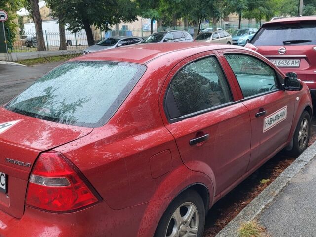 Шевроле Авео 2011 у Києві на Automoto.ua Червоний Шевроле Авео, об'ємом двигуна 0 л та пробігом 177 тис. км за 5000 $, фото 1 на Automoto.ua