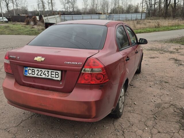 Красный Шевроле Авео, объемом двигателя 1.5 л и пробегом 327 тыс. км за 2900 $, фото 1 на Automoto.ua