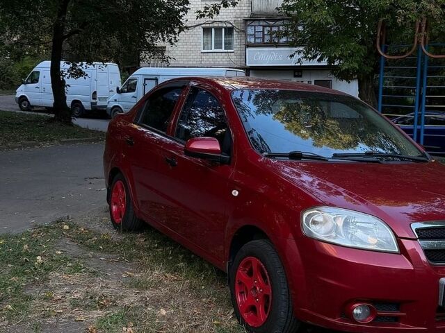 Червоний Шевроле Авео, об'ємом двигуна 1.5 л та пробігом 200 тис. км за 4750 $, фото 4 на Automoto.ua
