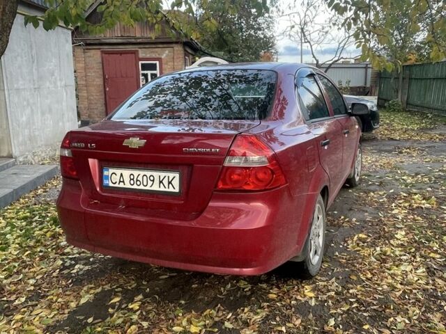 Красный Шевроле Авео, объемом двигателя 1.5 л и пробегом 270 тыс. км за 5500 $, фото 2 на Automoto.ua