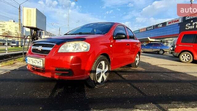 Красный Шевроле Авео, объемом двигателя 1.4 л и пробегом 202 тыс. км за 3600 $, фото 4 на Automoto.ua