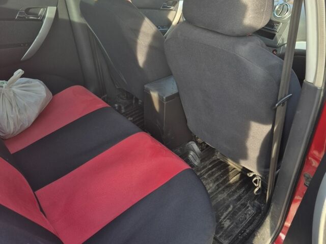 Красный Шевроле Авео, объемом двигателя 1.5 л и пробегом 327 тыс. км за 2900 $, фото 6 на Automoto.ua