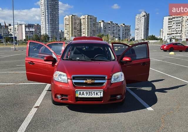 Красный Шевроле Авео, объемом двигателя 1.5 л и пробегом 117 тыс. км за 5000 $, фото 14 на Automoto.ua
