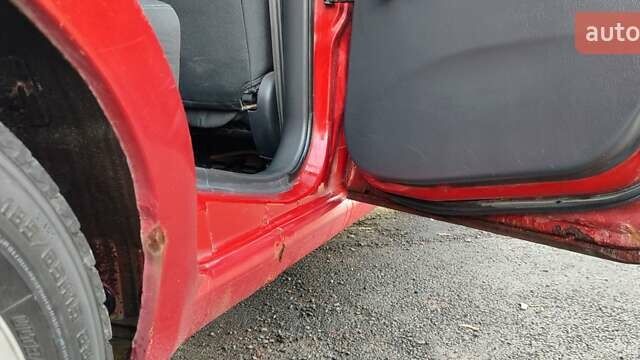 Красный Шевроле Авео, объемом двигателя 1.4 л и пробегом 202 тыс. км за 3600 $, фото 33 на Automoto.ua