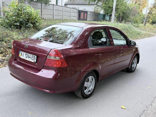 Червоний Шевроле Авео, об'ємом двигуна 1.5 л та пробігом 200 тис. км за 3650 $, фото 3 на Automoto.ua