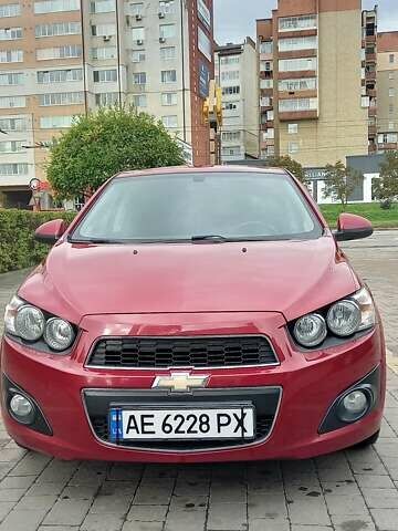 Красный Шевроле Авео, объемом двигателя 1.6 л и пробегом 98 тыс. км за 7200 $, фото 15 на Automoto.ua