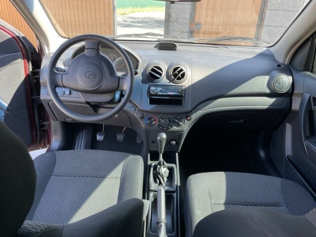 Шевроле Авео 2013 в Броварах на Automoto.ua Красный Шевроле Авео, объемом двигателя 1.5 л и пробегом 76 тыс. км за 4300 $, фото 18 на Automoto.ua