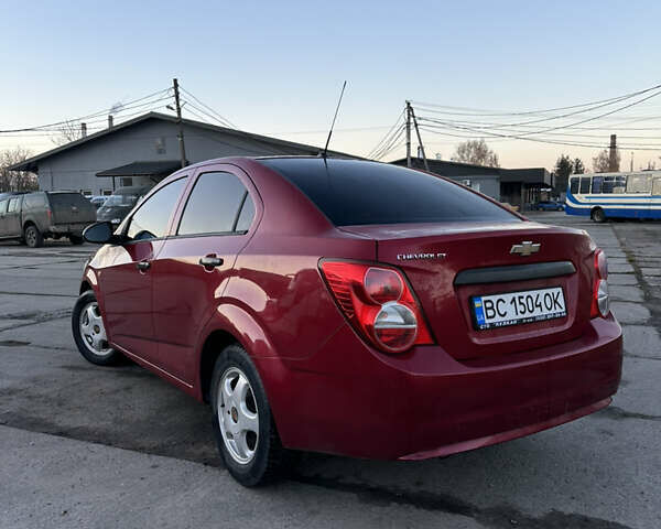 Червоний Шевроле Авео, об'ємом двигуна 1.4 л та пробігом 116 тис. км за 5500 $, фото 5 на Automoto.ua