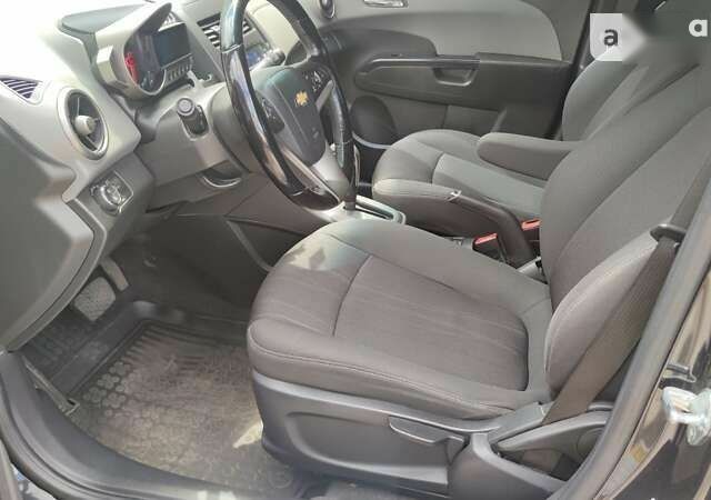 Шевроле Авео, объемом двигателя 0 л и пробегом 100 тыс. км за 7400 $, фото 7 на Automoto.ua