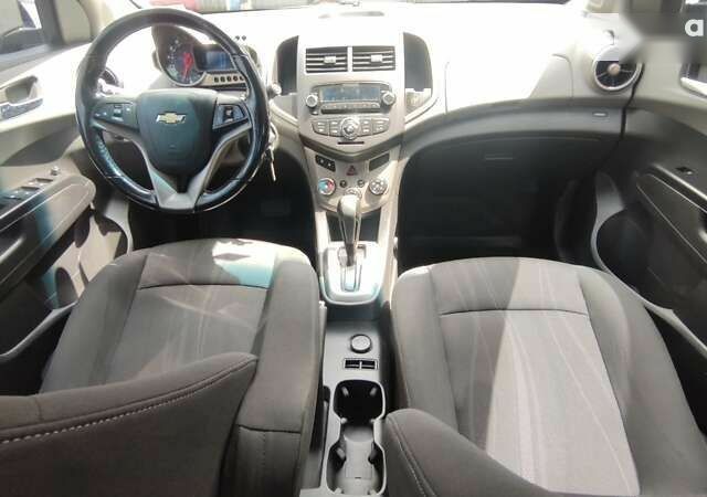 Шевроле Авео, объемом двигателя 0 л и пробегом 100 тыс. км за 7400 $, фото 6 на Automoto.ua