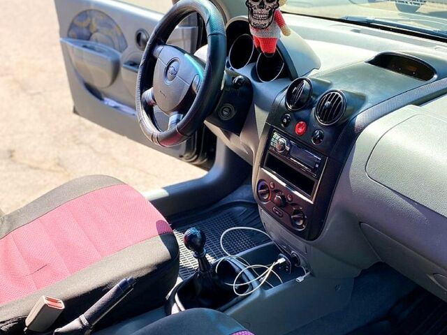 Шевроле Авео, об'ємом двигуна 1.5 л та пробігом 182 тис. км за 3000 $, фото 6 на Automoto.ua