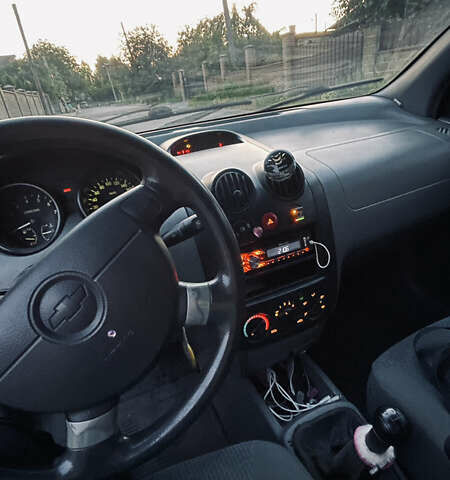 Шевроле Авео, об'ємом двигуна 1.2 л та пробігом 240 тис. км за 2200 $, фото 16 на Automoto.ua