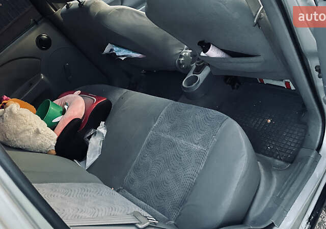 Шевроле Авео, об'ємом двигуна 1.2 л та пробігом 240 тис. км за 2200 $, фото 20 на Automoto.ua