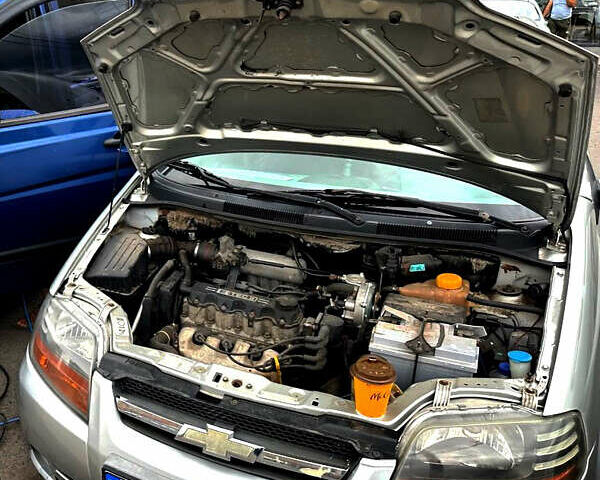 Шевроле Авео, об'ємом двигуна 1.5 л та пробігом 291 тис. км за 3350 $, фото 5 на Automoto.ua