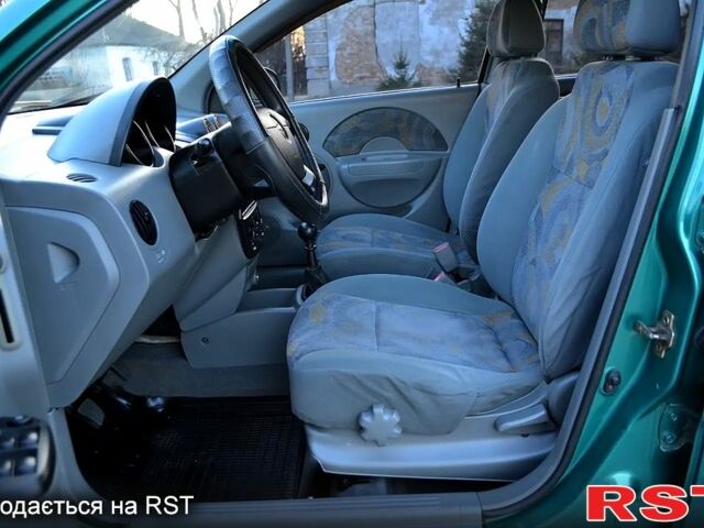 Шевроле Авео, объемом двигателя 1.5 л и пробегом 200 тыс. км за 3499 $, фото 6 на Automoto.ua