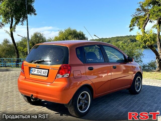 Шевроле Авео, об'ємом двигуна 1.5 л та пробігом 200 тис. км за 3200 $, фото 3 на Automoto.ua