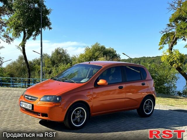 Шевроле Авео, об'ємом двигуна 1.5 л та пробігом 200 тис. км за 3200 $, фото 1 на Automoto.ua