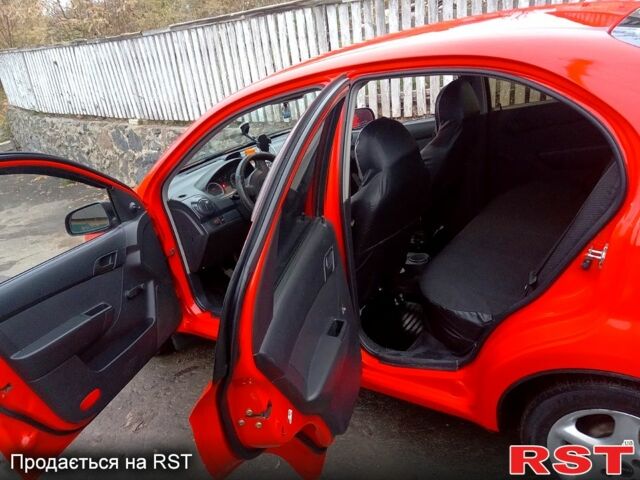 Шевроле Авео, объемом двигателя 15 л и пробегом 316 тыс. км за 3200 $, фото 2 на Automoto.ua